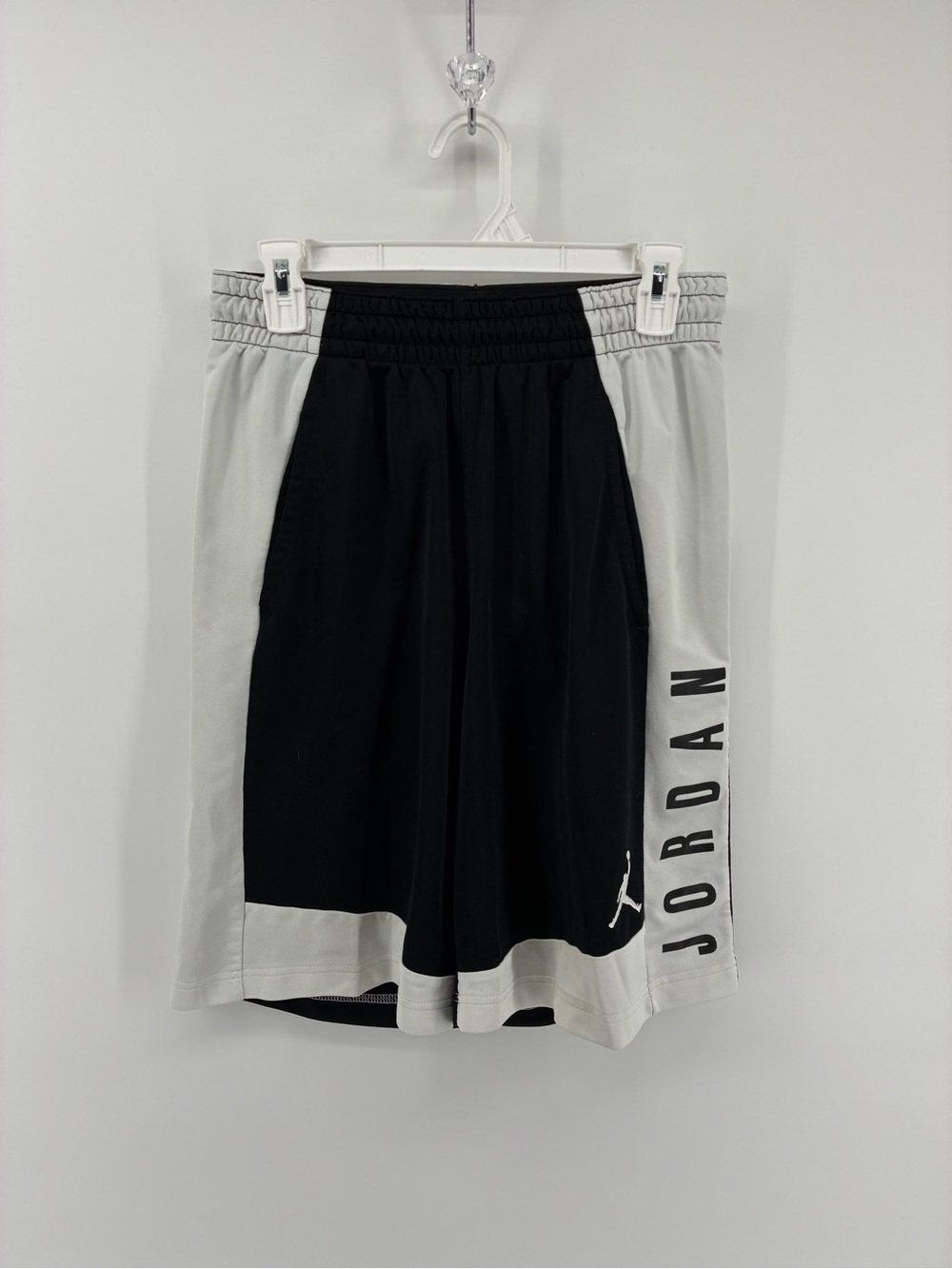 Jordan Men’s Black and Gray Performance Basketball Shorts